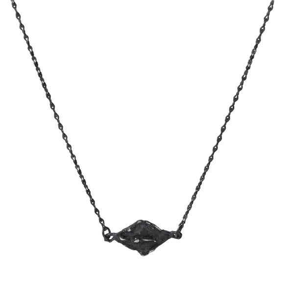Face The Desire Flower Window Necklace